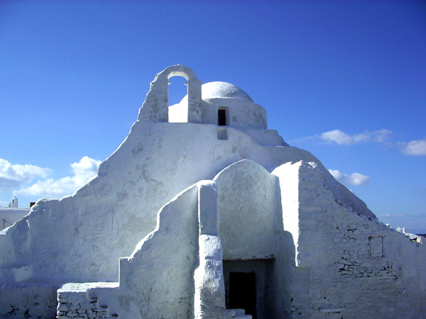 Eglise à Mykonos une île des Cyclades en Grèce dans la mer Egée