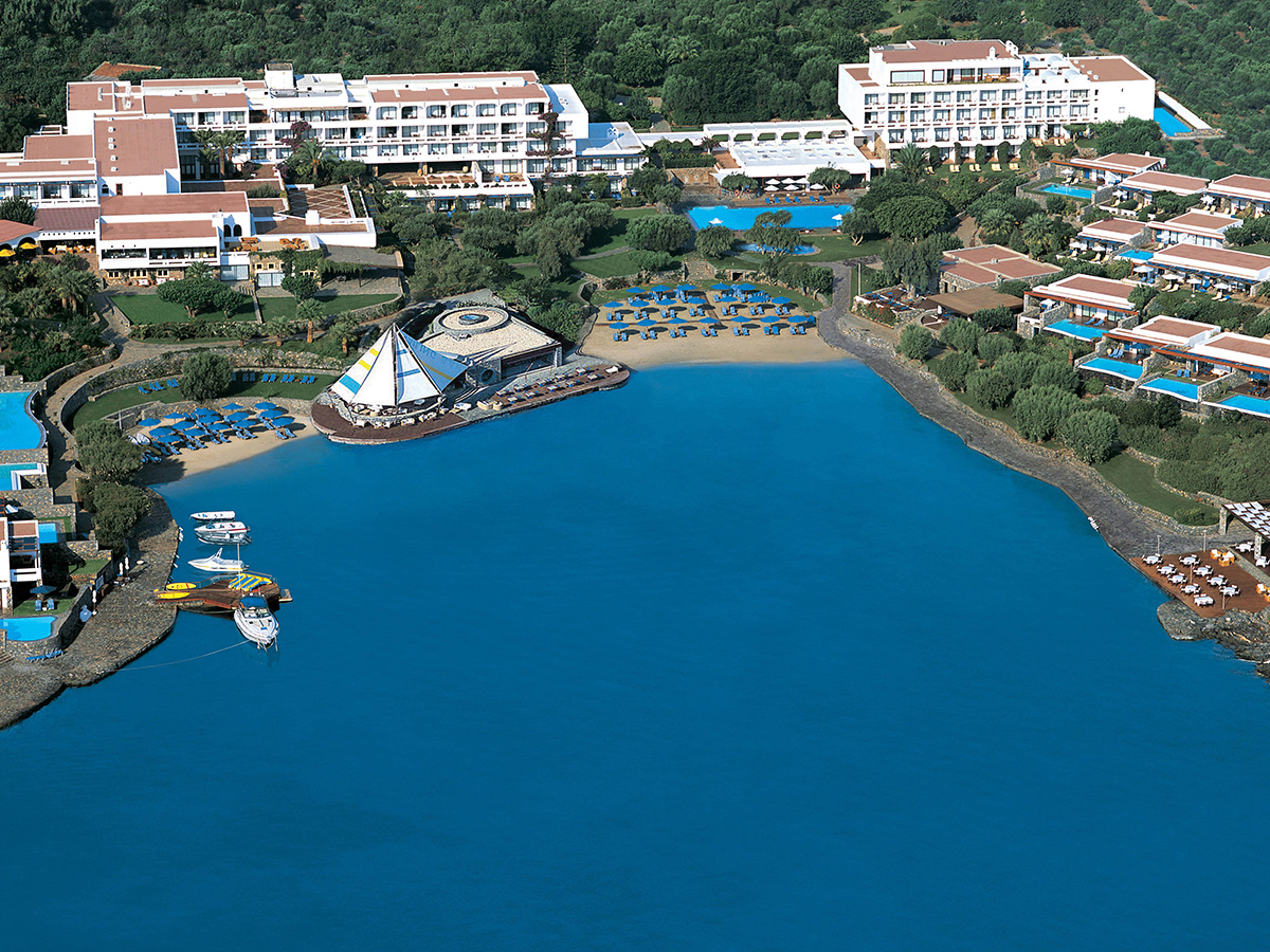 Vue Panoramique de l'hôtel Elounda Bay Palace en Crète