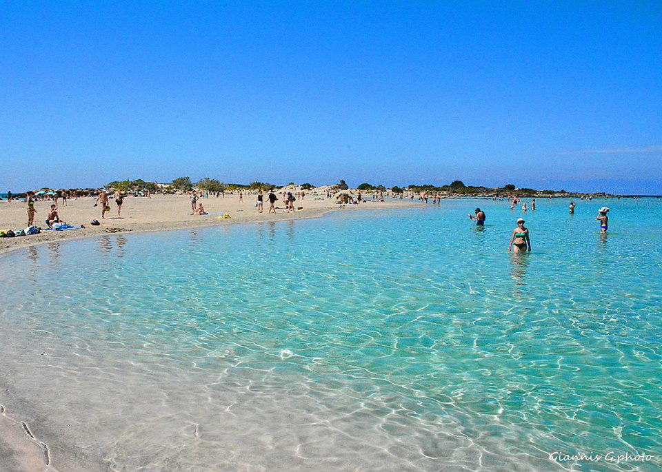 artravel.ch excursion à Elafanissi plage de rêve avec sable fin rose