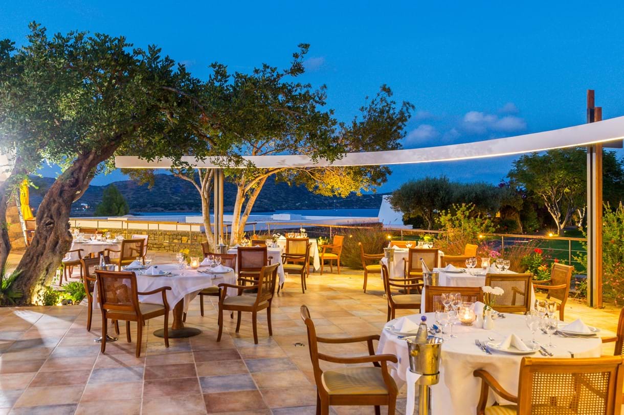 Restaurant Aretousa spécialitées grecques à l'hôtel Elounda Bay Palace en Crète