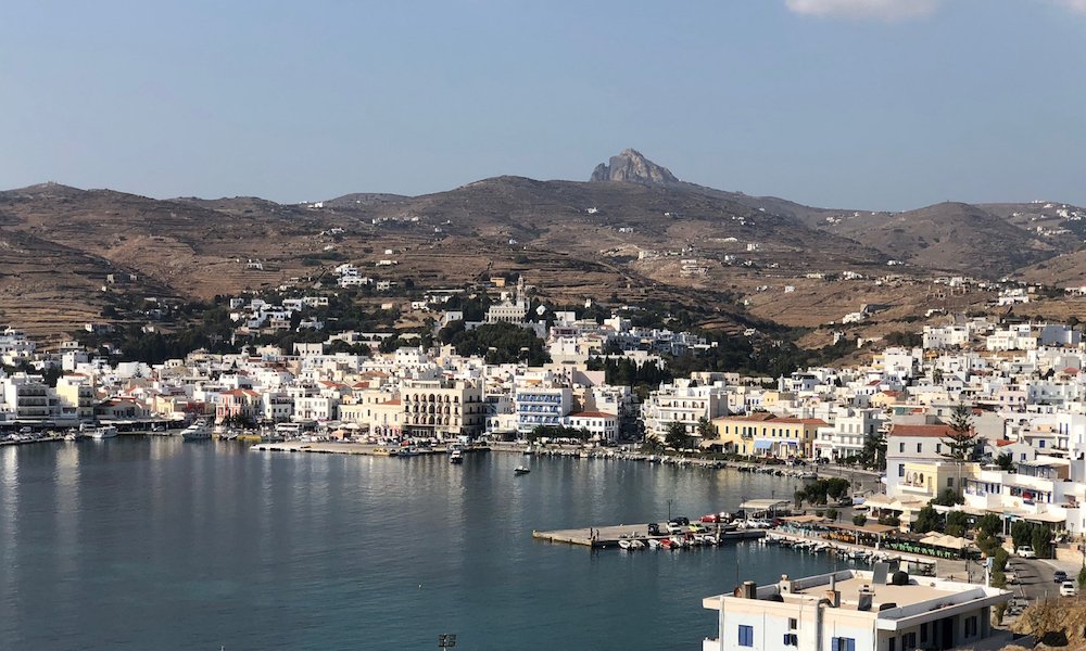île de Tinos lieu de pèlerinage dans la mer égée et les îles Cyclades Grèce