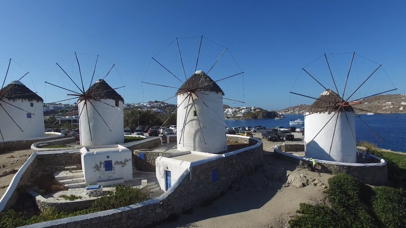 Moulins de Mykonos une île des Cyclades en Grèce dans la mer Egée