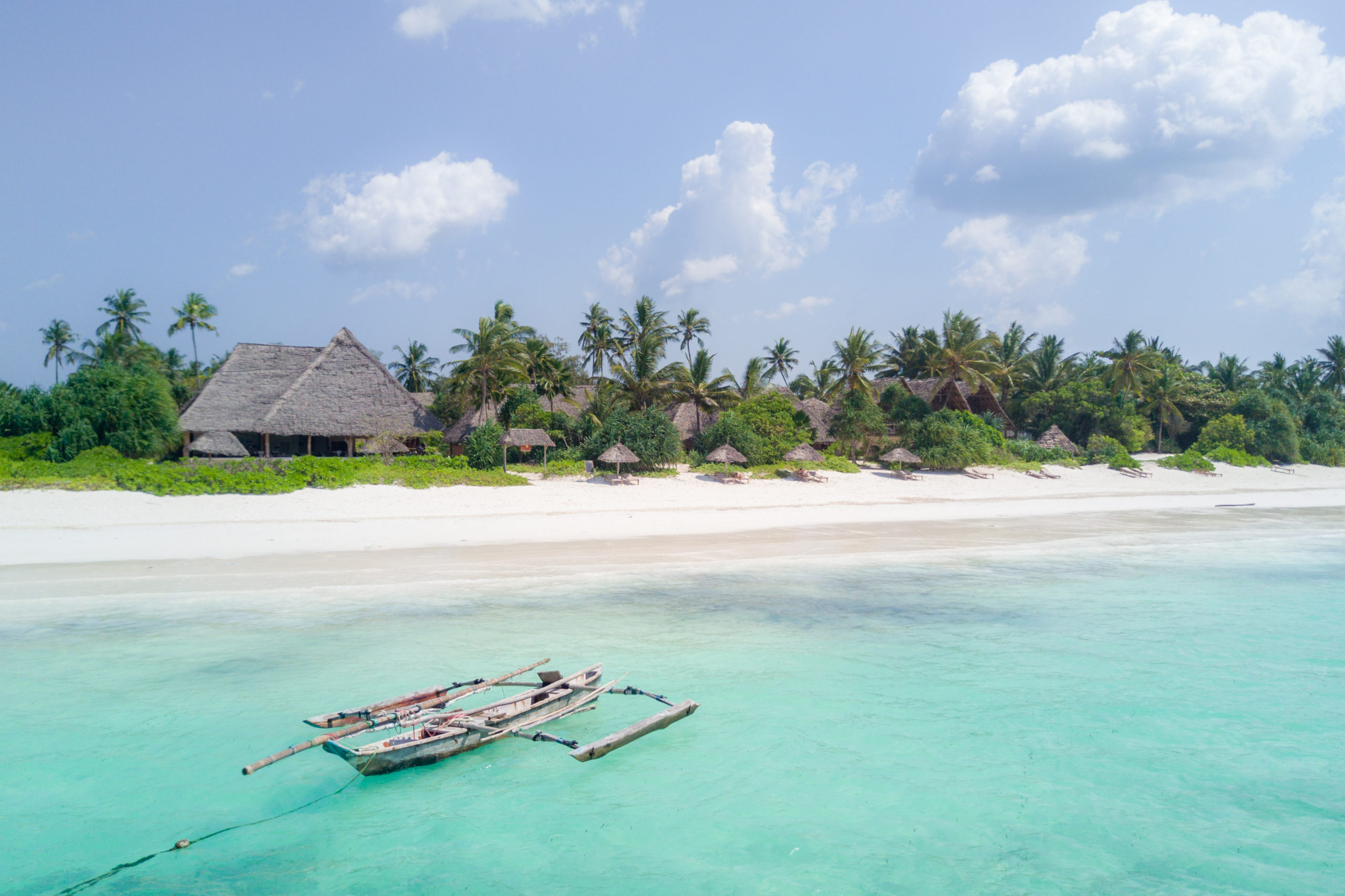 Vue depuis la mer sur la plage de Zanzibar Pearl Boutique Hôtel & Villas situé sur l'île à Matemwe Ocean Indien
