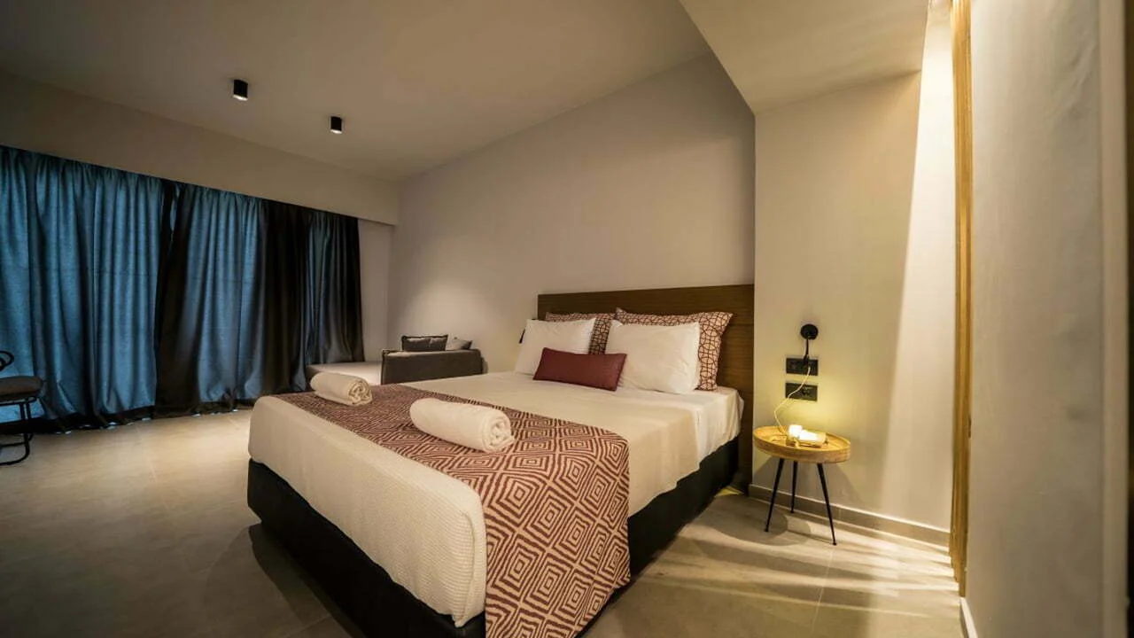 Chambre double standard à l'hôtel 4étoiles Harmony Crest Resort & Spa Adults Only Kos Ville sur l'île de Kos dans le Dodécannèse en Grèce