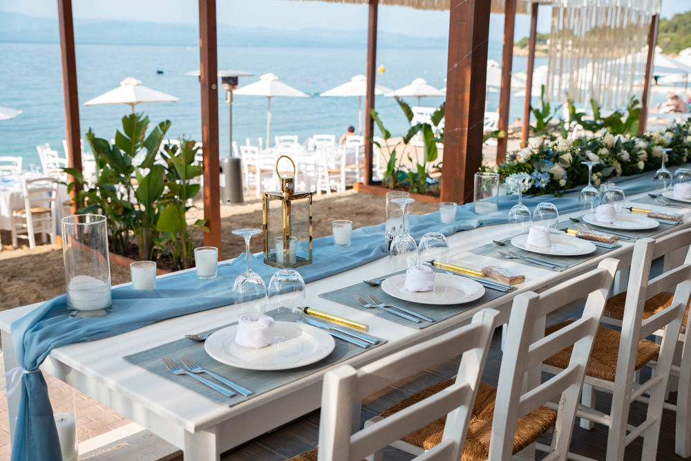 Mariage et tables organisé à l'hôtel Miraggio Thermal Spa and Resort situé à Chalcidique en Grèce du nord